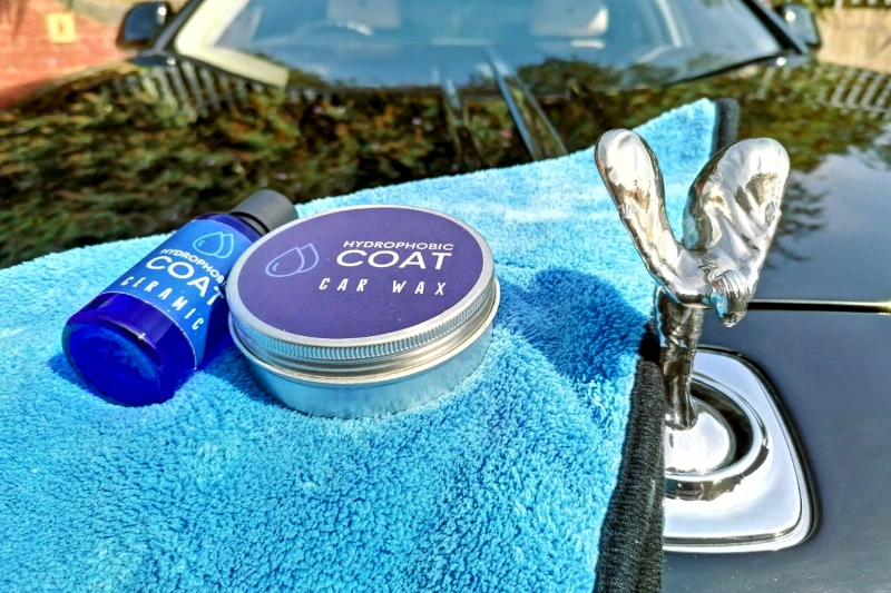 HYDROPHOBIC COAT - portfolio