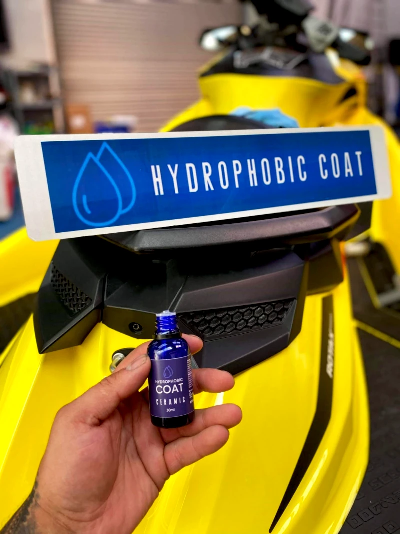 HYDROPHOBIC COAT - portfolio